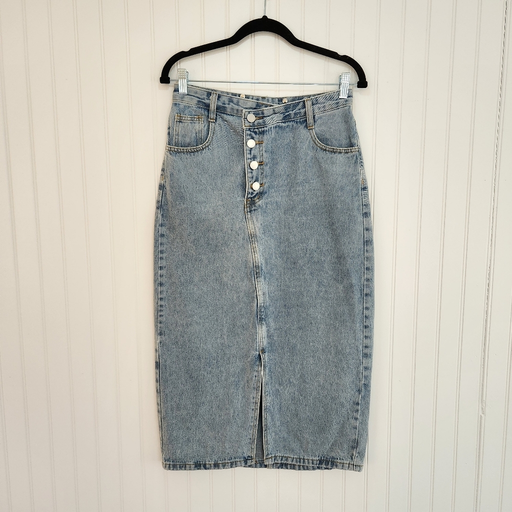 DAZY Light Wash Denim Jean Maxi Button Fly Asymmetrical Waist Skirt Size Small